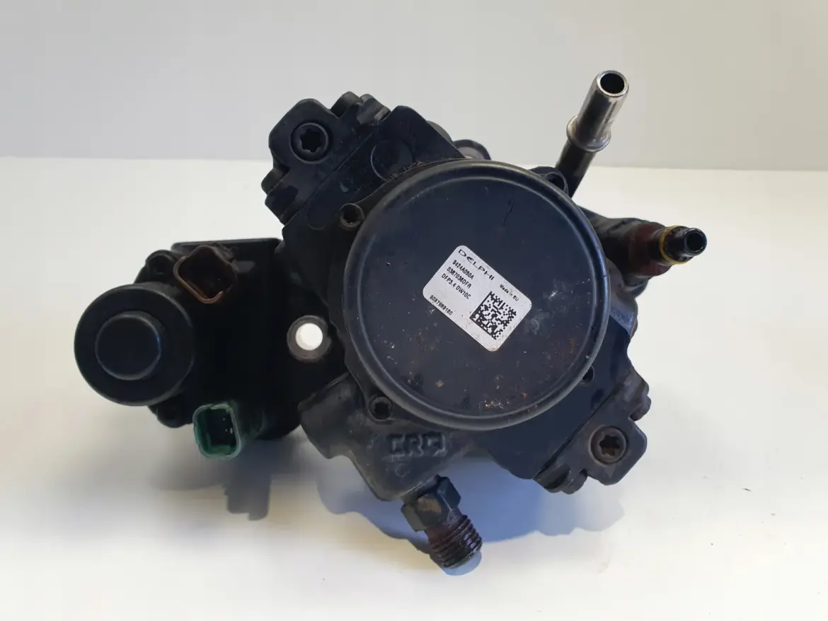 Ford Kuga 2.0 TDCI POMPA WTRYSKOWA 9687959180