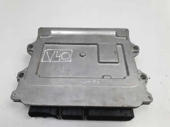 Volvo V90 XC40 XC60 II 2.0 T4 STEROWNIK SILNIKA Komputer 31459638