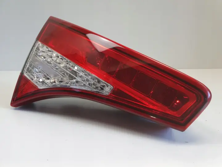Kia Optima III 10-15r TYLNIA TYLNA LAMPA LEWA lewy tył 92403-2T