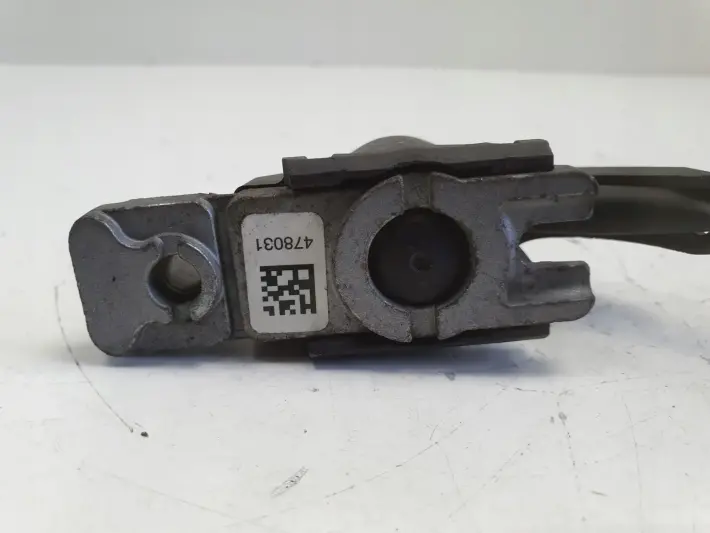 VOLVO V40 II NABÓJ PIROTECHNICZNY MASKI P31305432