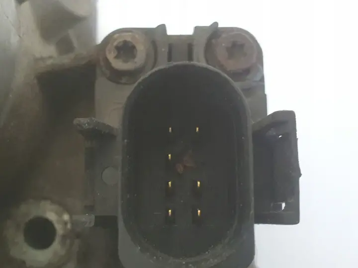 Audi A4 B5 1.8 T turbo PRZEPUSTNICA 058133063Q