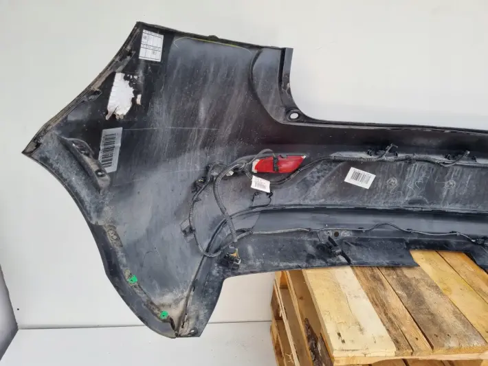 Volvo V40 II 12-16r TYLNY TYLNI ZDERZAK tył PDC 31283756