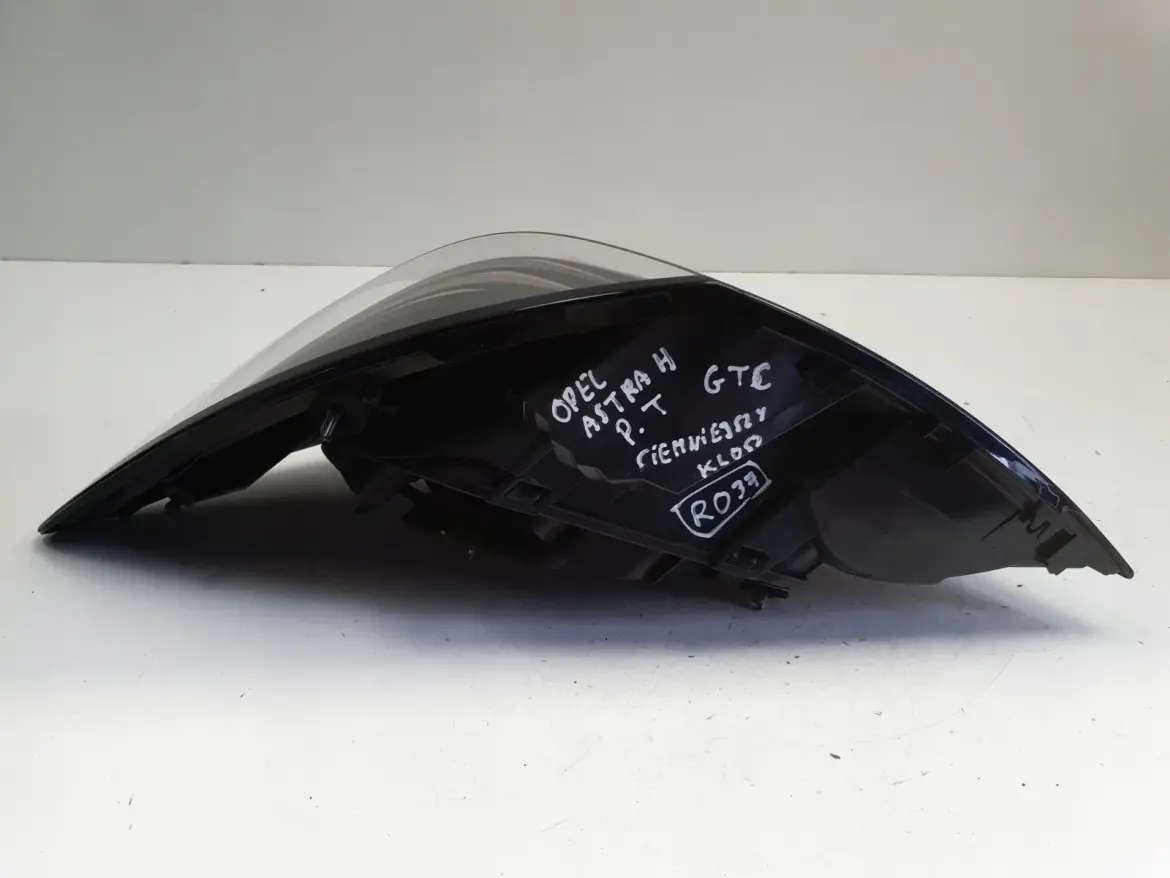 Opel Astra H III lift HB 06-10r TYLNA LAMPA PRAWA prawy tył 342691834