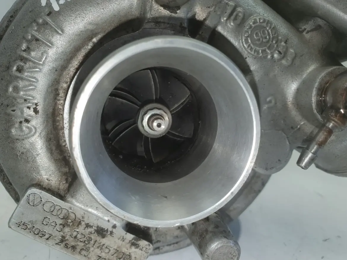 Audi A4 B5 VW Passat B5 1.9 TDI TURBOSPRĘŻARKA turbo 028145702