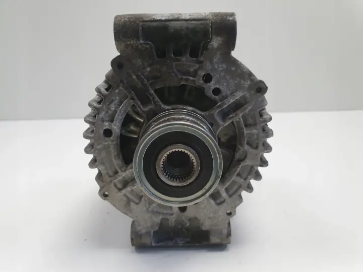 Peugeot 207 1.6 VTI ALTERNATOR