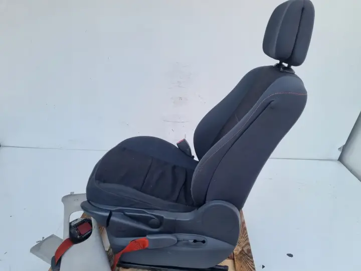 Renault Scenic II Conquest FOTEL FOTELE KOMPLET FOTELI europa