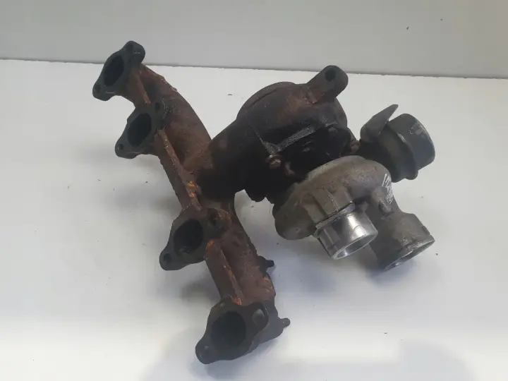 VW Golf V 1.9 TDI TURBOSPRĘŻARKA turbo 038253014G