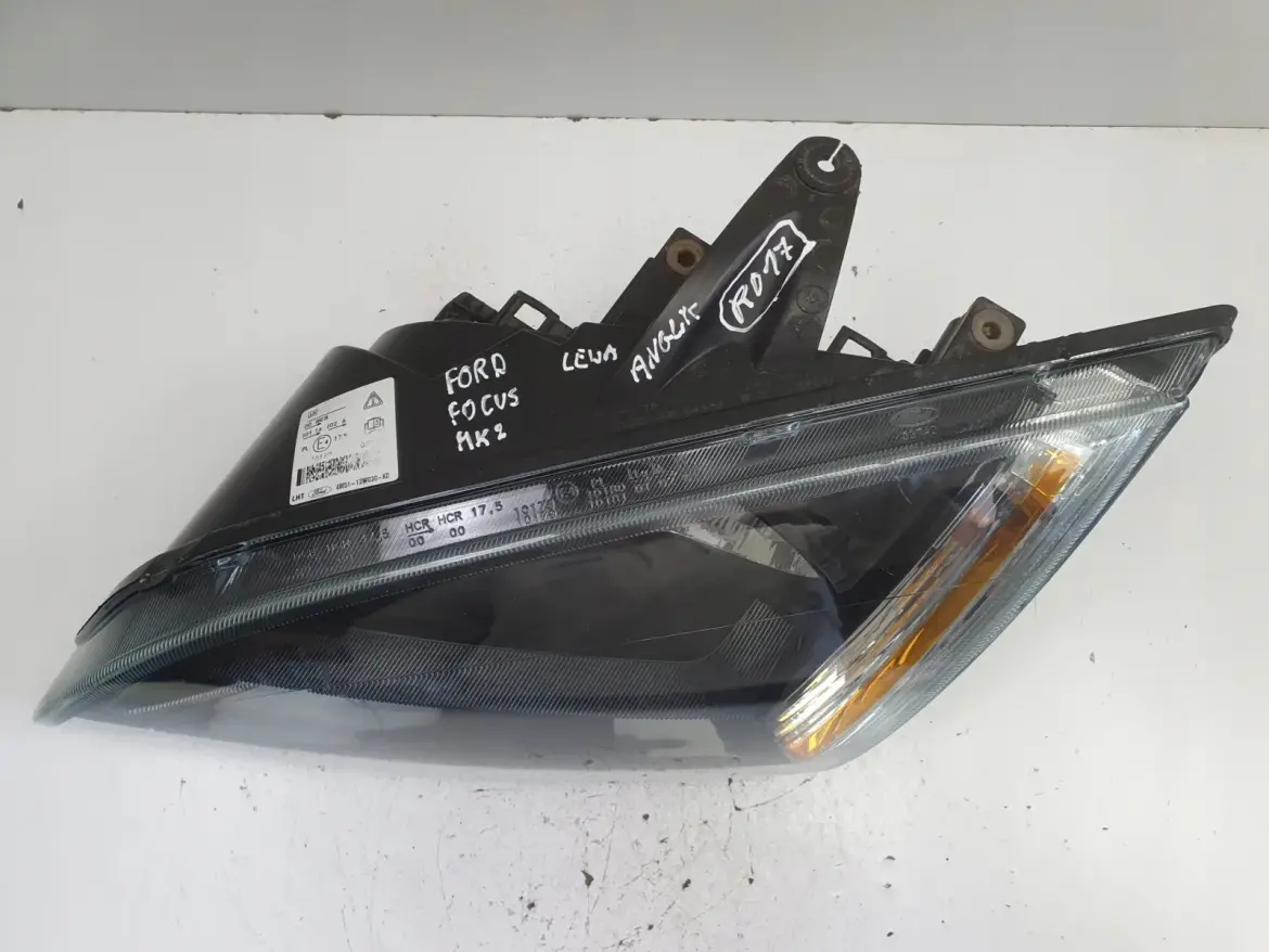 Ford Focus mk2 II 02-06 PRZEDNIA LAMPA LEWA lewy przód anglik 4M51-13W30-KD