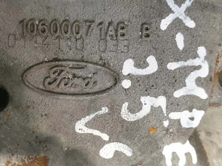 Jaguar X-Type 2.5 V6 POMPA OLEJU 10600071AB