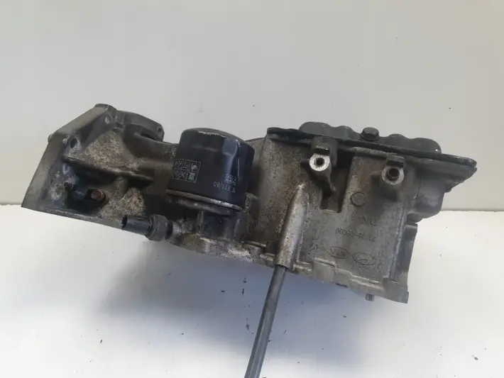 Hyundai i30 1.4 1.6 16V MISKA OLEJOWA oleju 21135-2B000