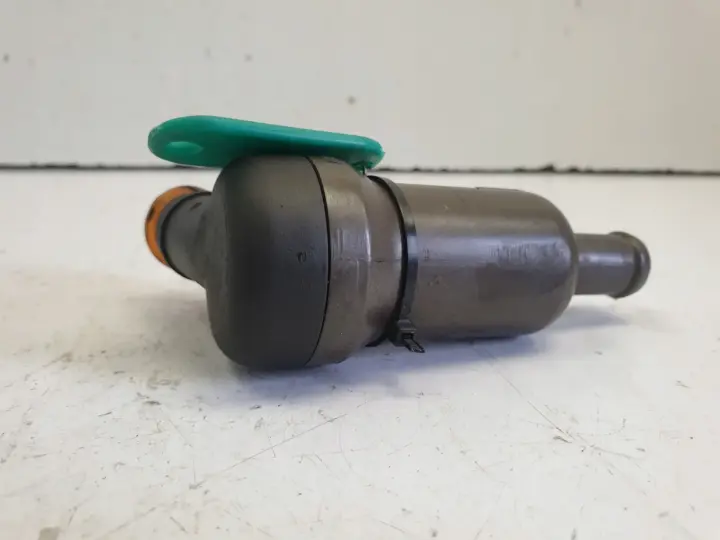 VW Golf VII 1.4 TSI DODATKOWA POMPA WODY 04E965529B