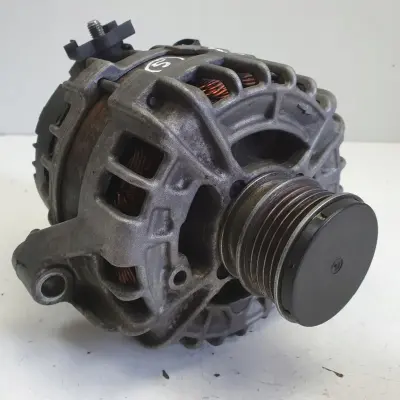 Volvo V70 III 2.0 D3 ALTERNATOR bosch 30659131