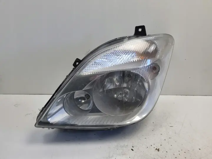 Mercedes Sprinter 906 06-13r PRZEDNIA LAMPA LEWA lewy przód EUROPA