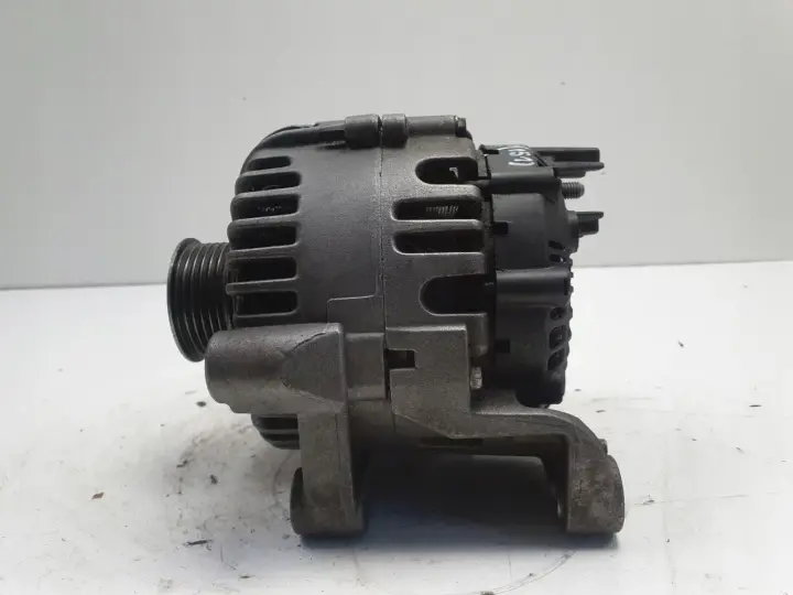 BMW X3 E83 2.0 D ALTERNATOR VALEO