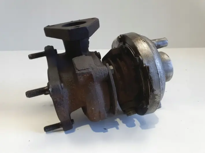 Audi 80 B4 1.9 TDI TURBOSPRĘŻARKA turbo 028145701T