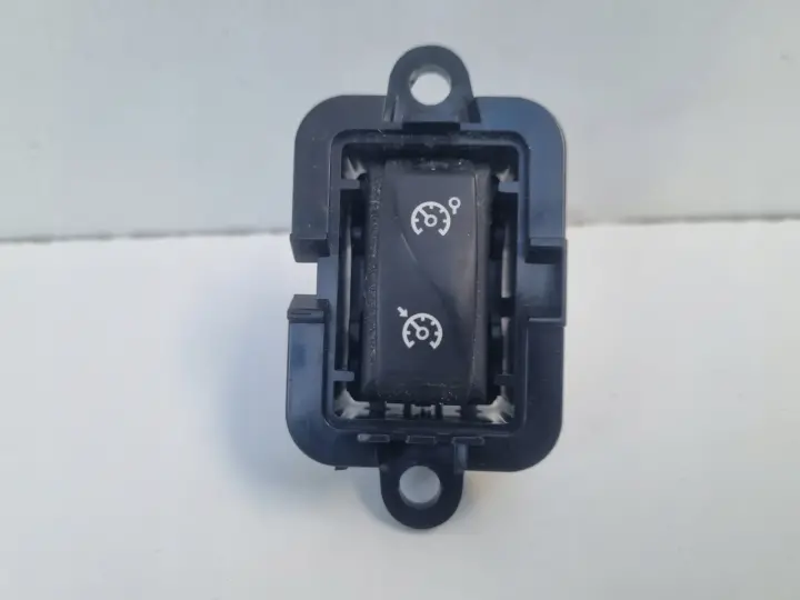 Renault Scenic III Megane III WŁĄCZNIK PRZEŁĄCZNIK TEMPOMATU 1015009001