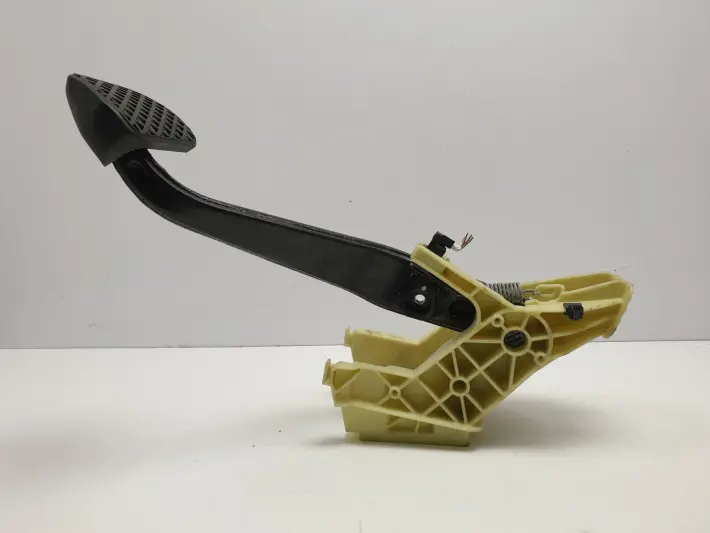 BMW X5 E70 lift PEDAŁ HAMULCA 6791900