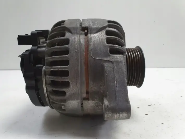 Audi A6 C5 3.0 V6 ALTERNATOR bosch 078903016S