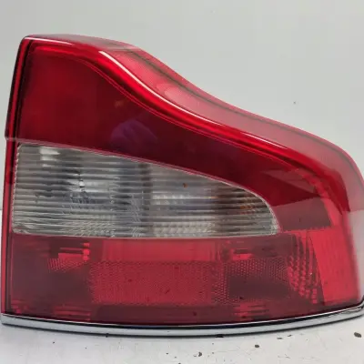 Volvo S80 II 06-11r TYLNIA TYLNA LAMPA PRAWA prawy tył ORYGINAŁ