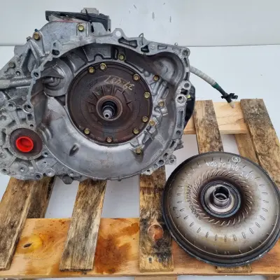 Volvo C30 S40 II V50 2.4 20V AUTOMATYCZNA SKRZYNIA BIEGÓW automat 30681142