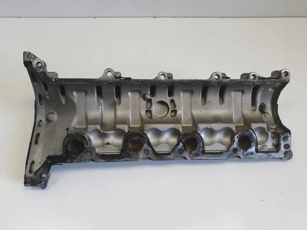 Renault Captur 1.3 TCe OBUDOWA ROZRZĄDU osłona A2820106901