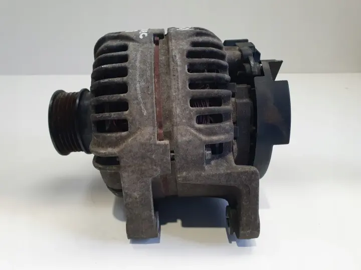 Opel Vectra C lift 1.8 16V ALTERNATOR bosch 0124425050 AL 120A