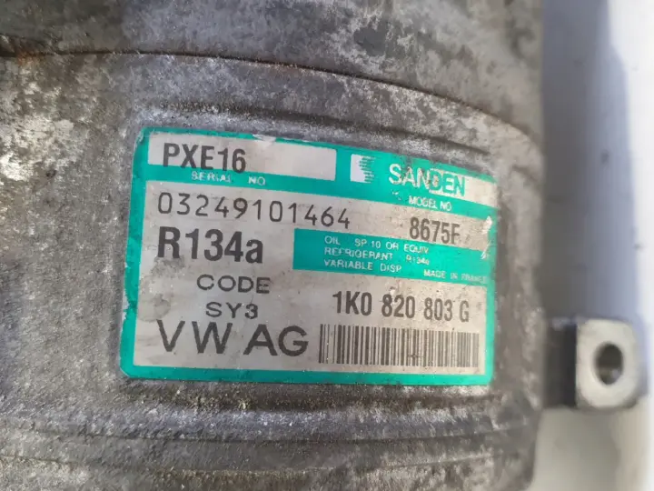 Audi A3 II 8P 1.9 TDI SPRĘŻARKA KLIMATYZACJI pompa 1K0820803G