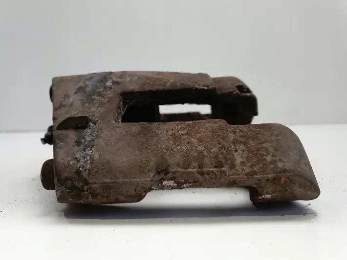 Audi A6 C6 3.0 TDI ZACISK HAMUCLOWY prawy przód PASAŻERA ATE 974