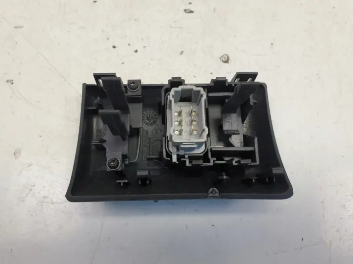 07776829378d42c0e73550d1d7e6c1e4