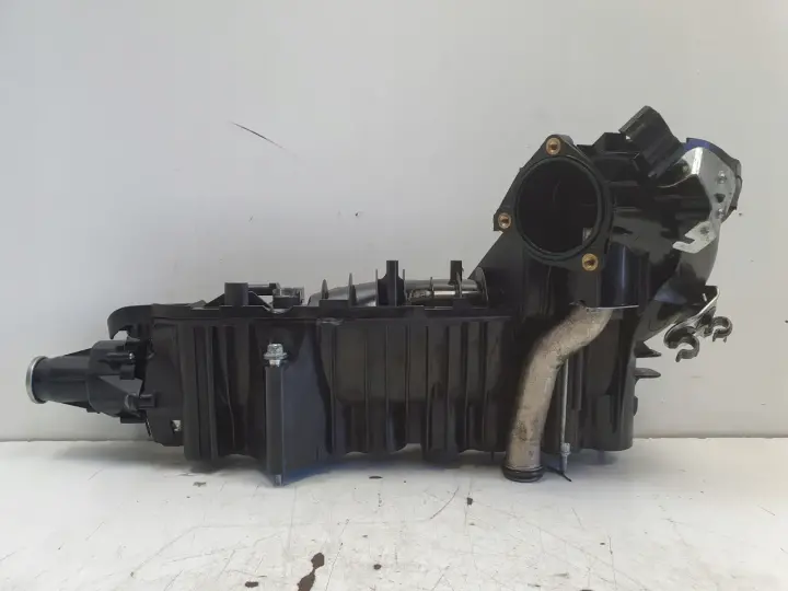 BMW E87 E90 2.0 D KOLEKTOR SSĄCY 7797384 N47D20