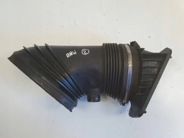 BMW E90 E92 M3 4.0 V8 PRZEWÓD POWIETRZA rura dolot 7838286