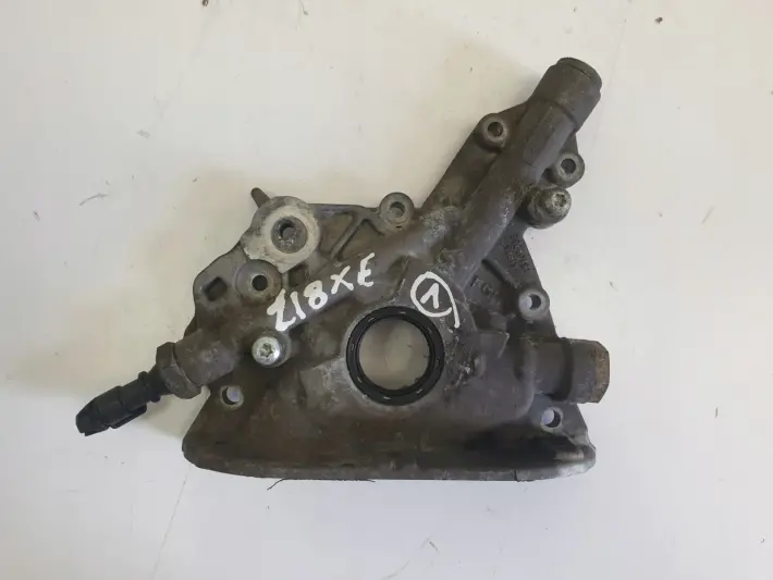 Opel Meriva A 1.8 16V POMPA OLEJOWA 13105998