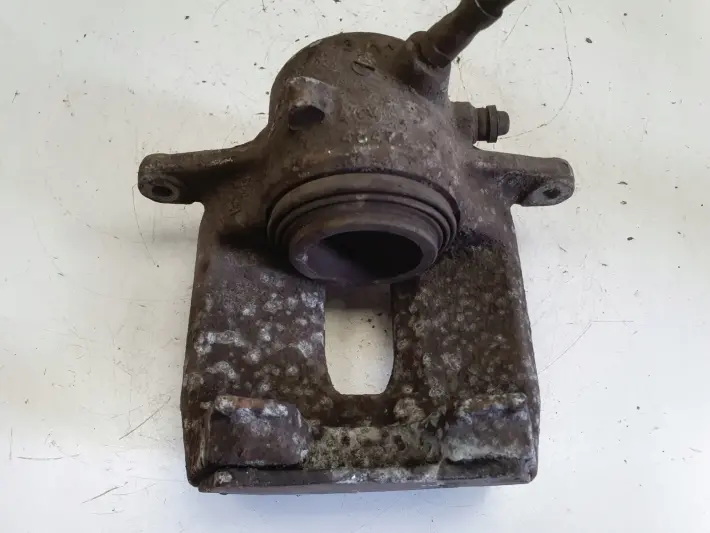 Mercedes W204 PRZEDNI ZACISK HAMULCOWY prawy przód PASAŻERA 295x28