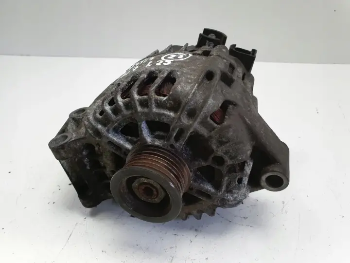 Ford Fiesta MK7 1.25 ALTERNATOR valeo 7G9N-10300-CC 120A