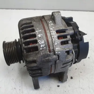 Renault Megane III 1.6 16V ALTERNATOR 0124425070 bosch 120A