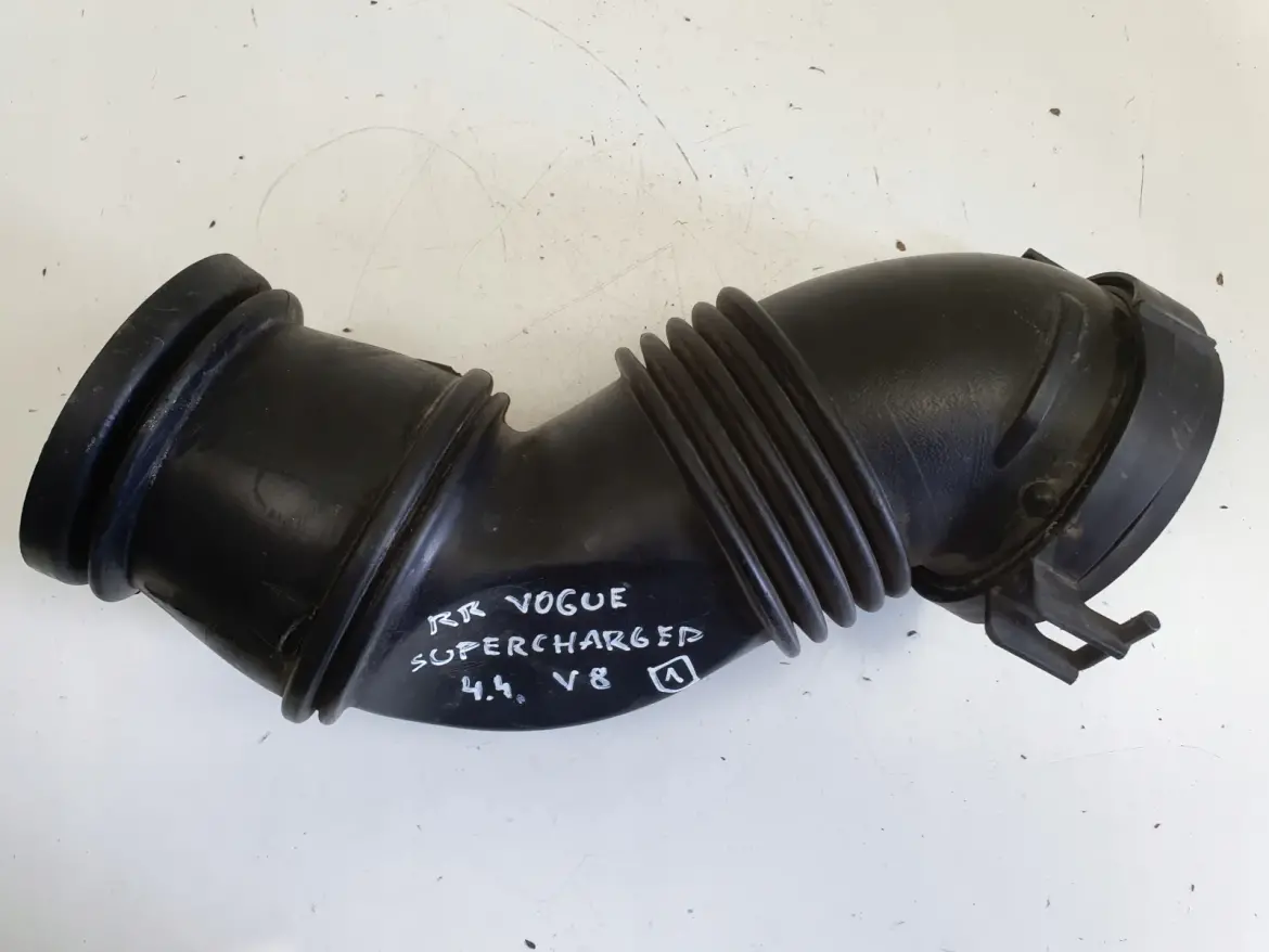 Range Rover III L322 4.4 V8 PRZEWÓD POWIETRZA Rura dolotowa dolot 7503720