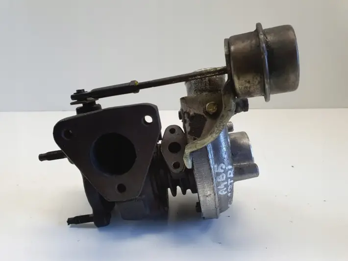 Audi A4 B5 1.9 TDI TURBOSPRĘŻARKA turbo 028145702