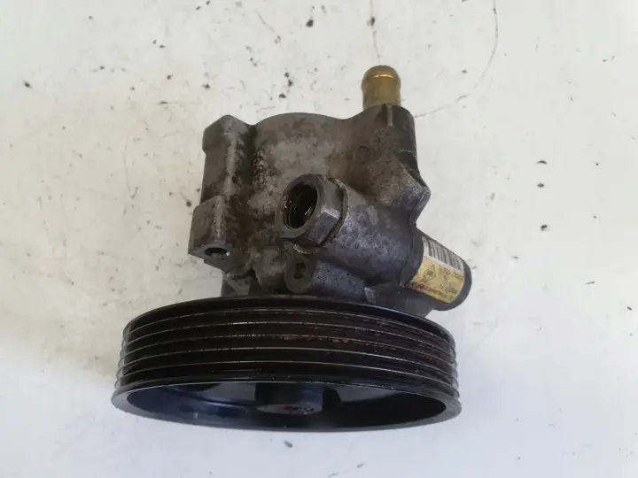Volvo S40 V40 1.9 D DCI POMPA WSPOMAGANIA 8200071050