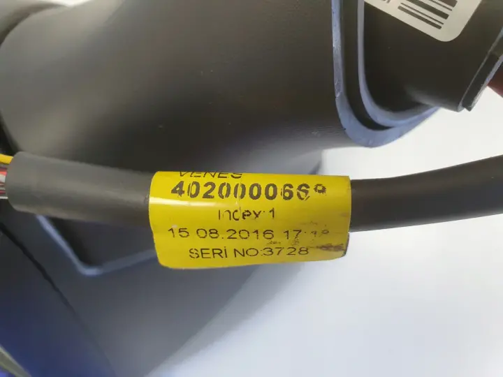 Renault Clio IV 12-20r LUSTERKO PRAWE PASAŻERA europa 11 pin 963012473R