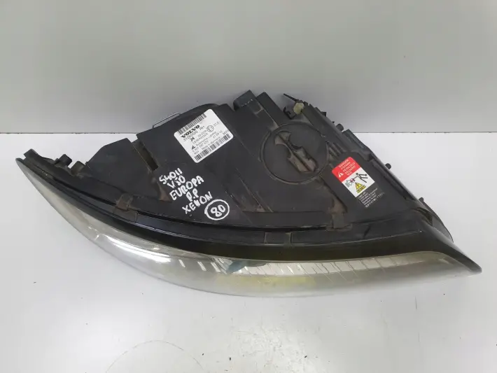 Volvo S40 II V50 LIFT XENON PRZEDNIA LAMPA PRAWA prawy przód 31265699