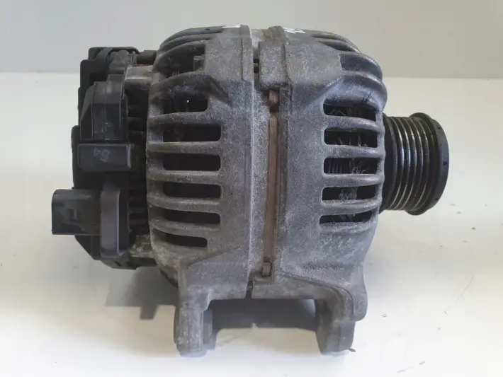 Seat Leon II 1.9 TDI ALTERNATOR Bosch