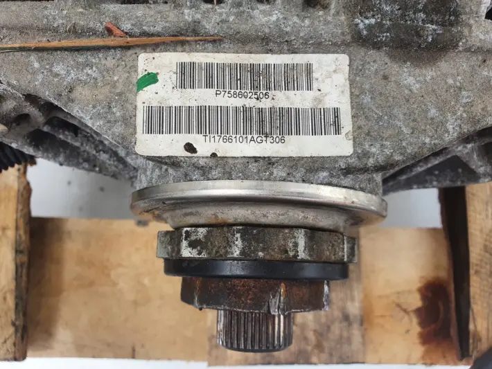 BMW X6 E71 X5 3.0 D TYLNY MOST TYŁ DYFER 7586025