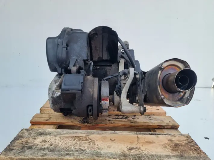 Honda PCX 125 PCX125 2011r SILNIK SKRZYNIA NAPĘD TŁUMIK GAZNIK WYDECH JF28E