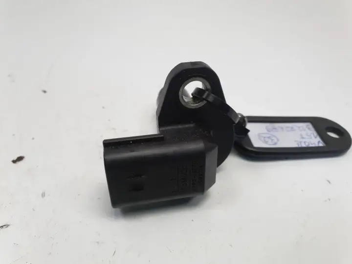 ccbe86e09ab161aee7cd789d9d9ccd37