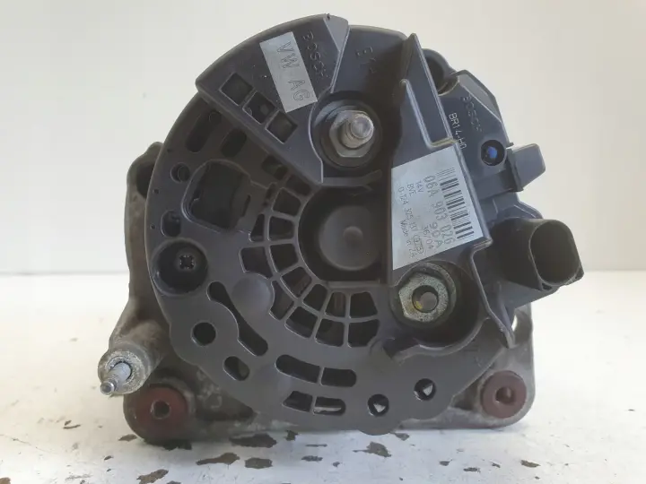 Skoda Octavia I 1.6 16V ALTERNATOR bosch 06A903026 90A