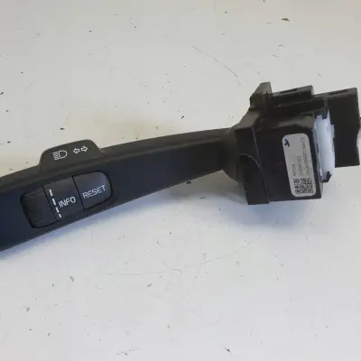 Volvo S60 II MANETKA ŚWIATEŁ Kierunkowskazów przełącznik 31264162