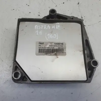 Opel Astra III H 1.6 16V STEROWNIK SILNIKA komputer 12230740 FAHF