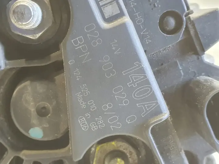Audi A6 C5 1.9 TDI ALTERNATOR bosch 028903029Q 0124525010 140A