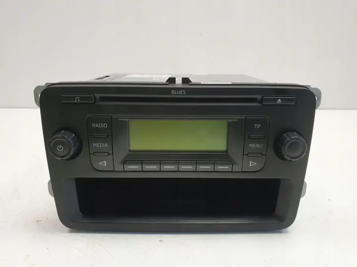 Skoda Rapid SCHOWEK RADIO CD 5J0035152B