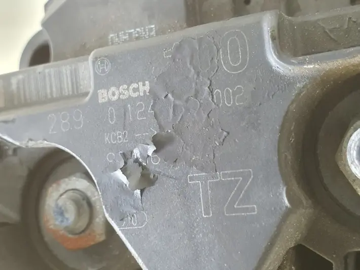 Opel Vectra C 1.8 16V ALTERNATOR 0124415002